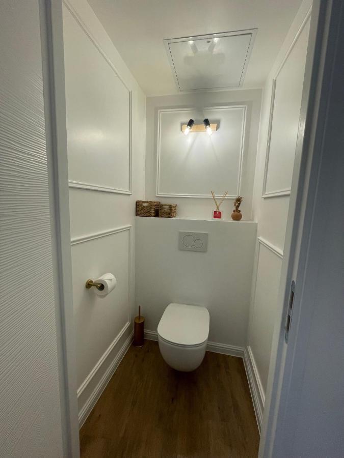 Appartement Dampierre En Yvelines Eksteriør bilde